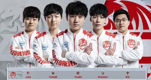 意媒：拉齐奥关注黄潜前锋阿霍马克，转会费或达到1500万欧